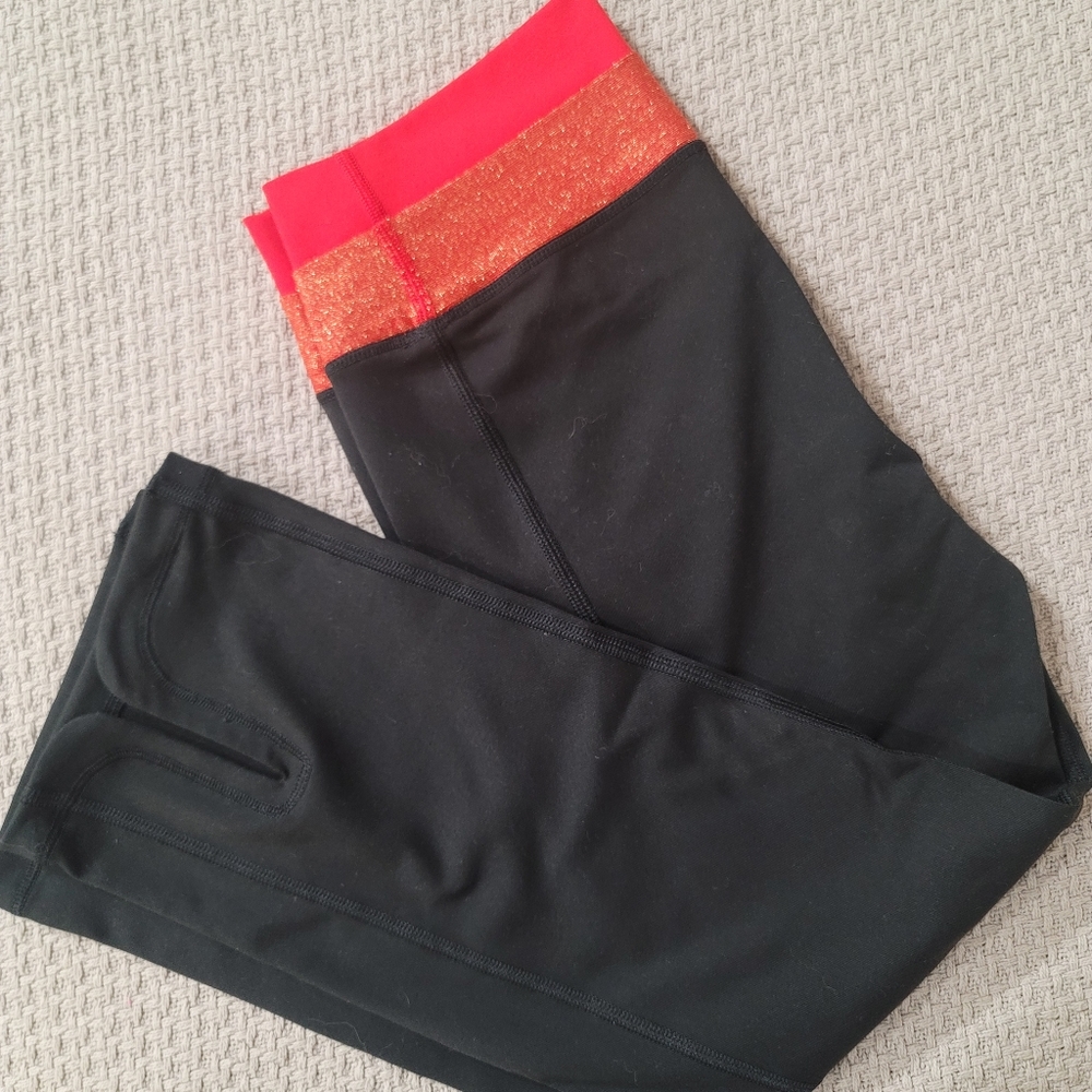 Victoria's Secret capri